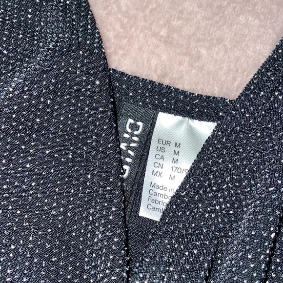 H&M Divided Knotted Shimmery Black Size Medium Tank Top - Picture 3 of 8